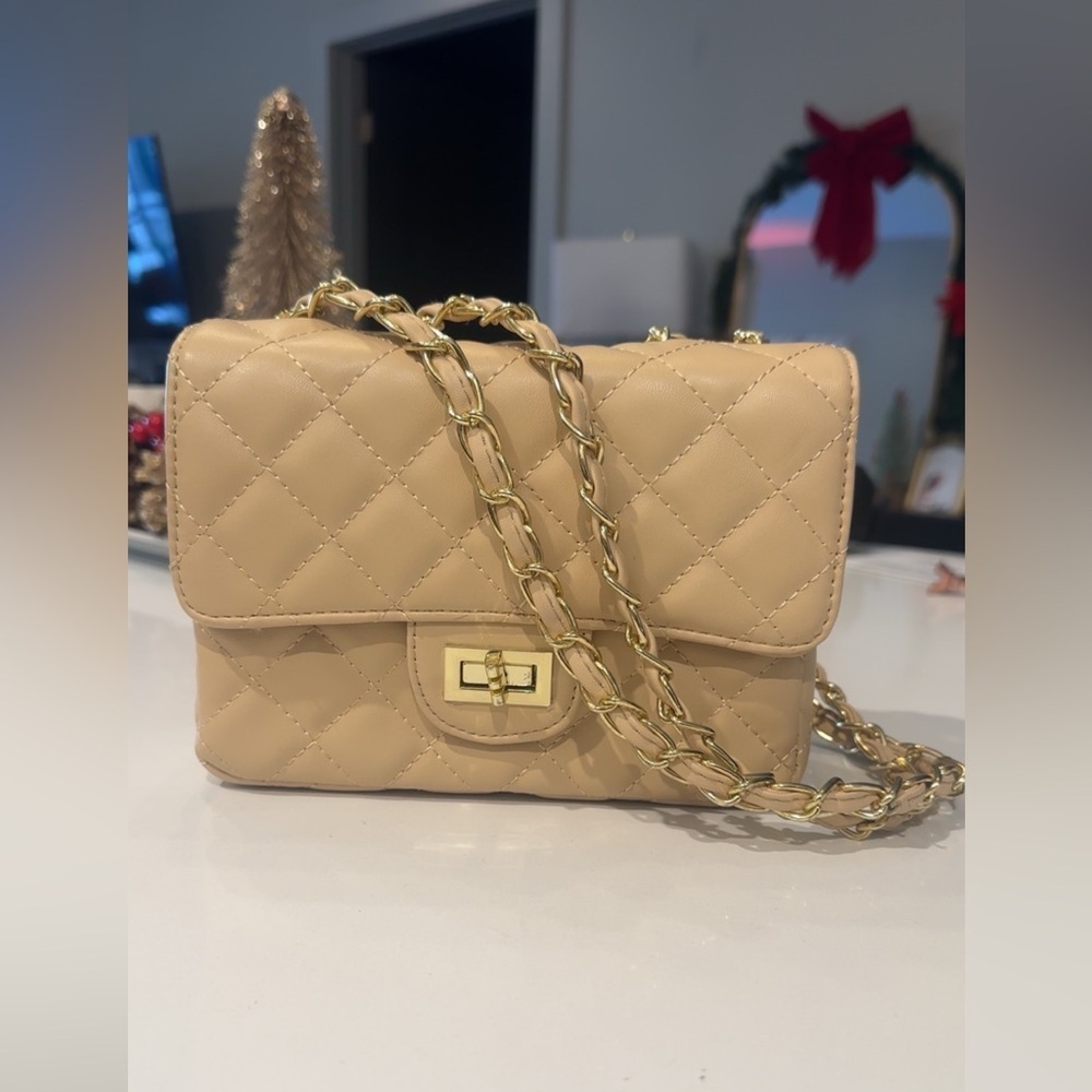 Elegant Tan Quilted Chain Bag